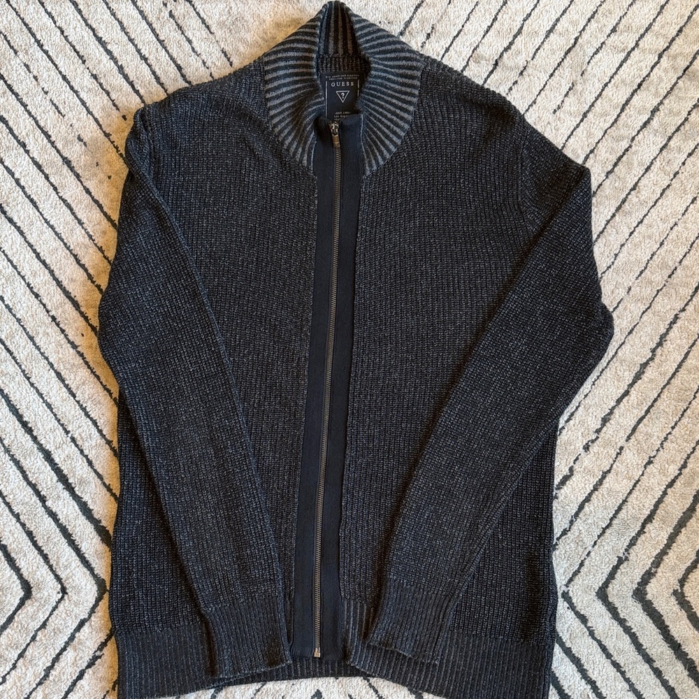 Guess Men's Charcoal Zip-Up Sweater with Striped Collar